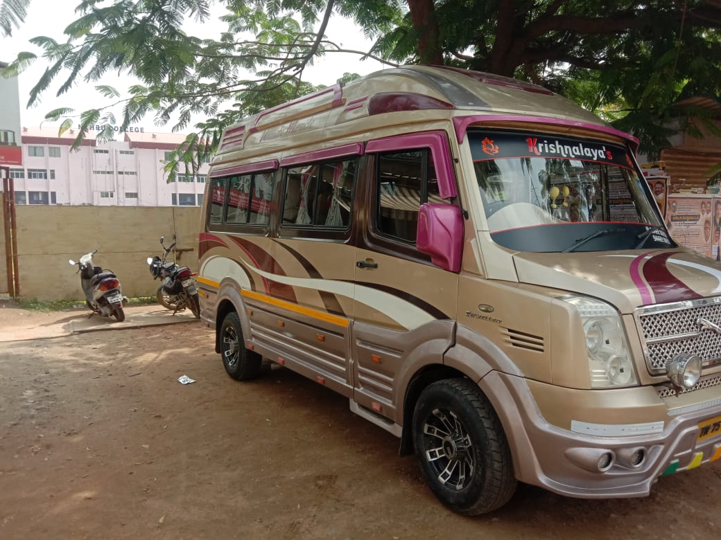 tempo traveller in Noida