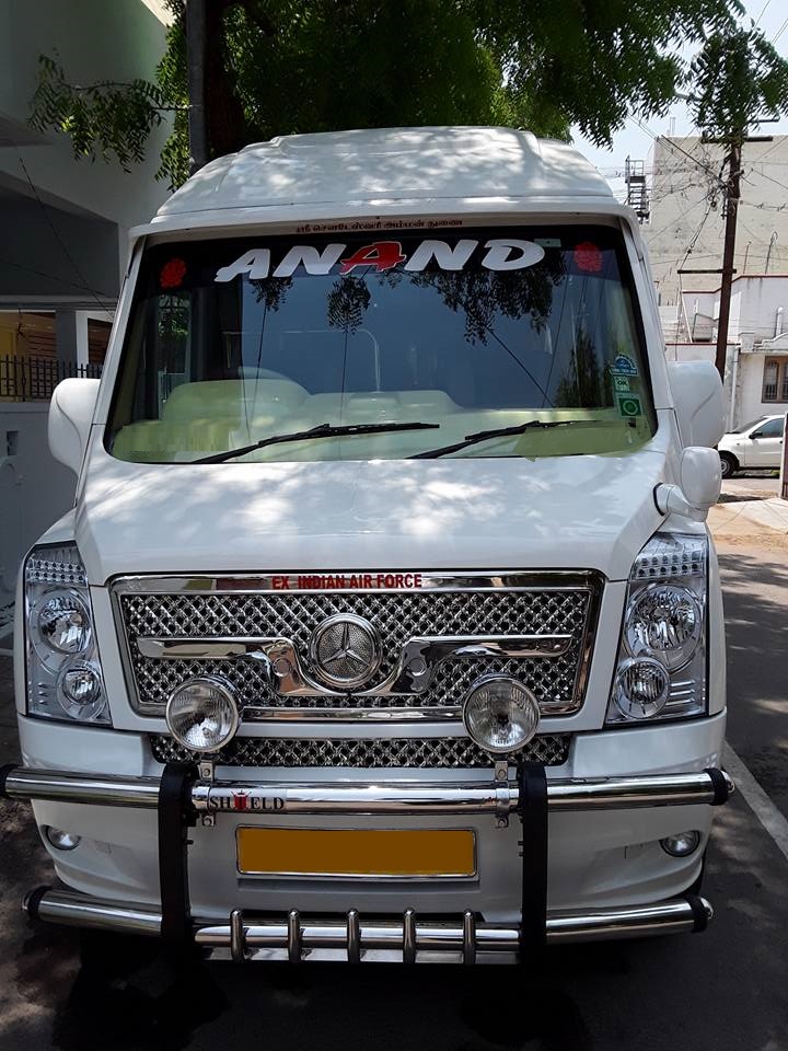 26 Seater Tempo Traveller on rent